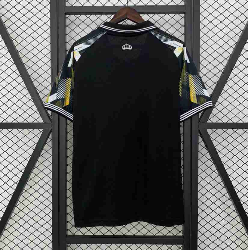 Thailande Maillot Spécial Real Madrid 2025 2026_1