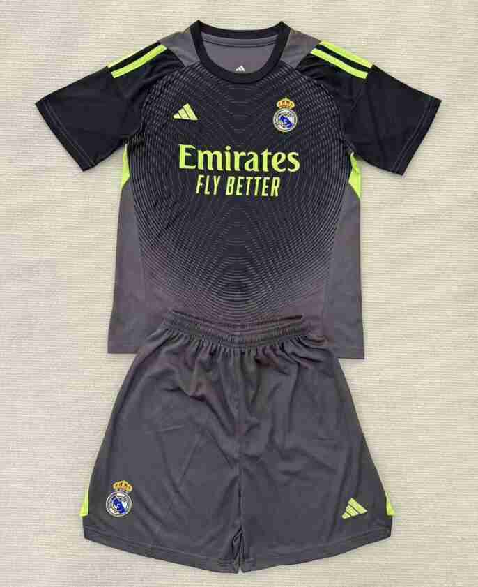 Maillot Gardien Ensemble Enfant Real Madrid 2025 2026 Maillot Gardien Ensemble Enfant Real Madrid 2025 2026