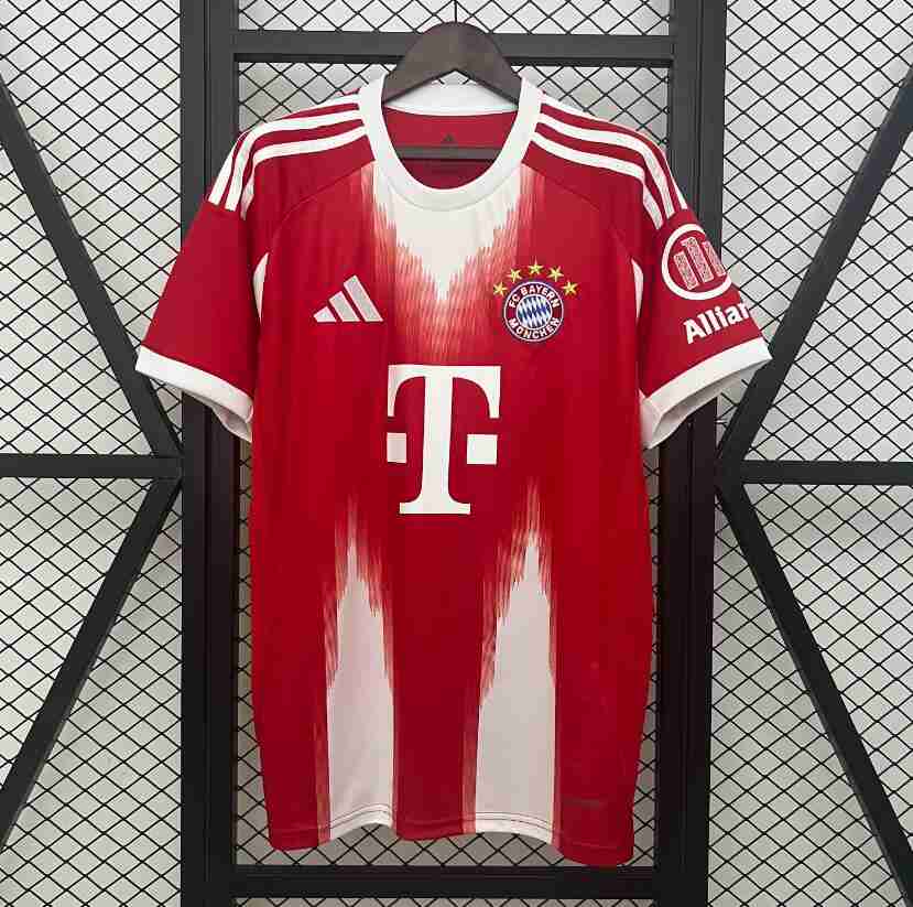 Maillot 1rd Bayern Munich 2025 2026 Maillot 1rd Bayern Munich 2025 2026