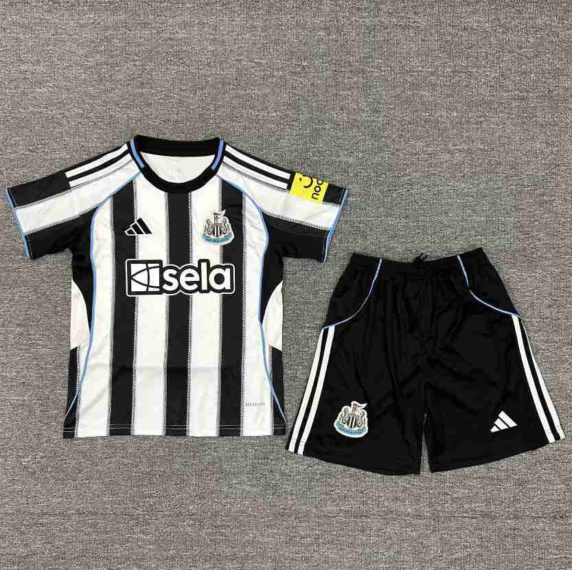 Maillot 1rd Ensemble Enfant Newcastle United 2025 2026 Maillot 1rd Ensemble Enfant Newcastle United 2025 2026